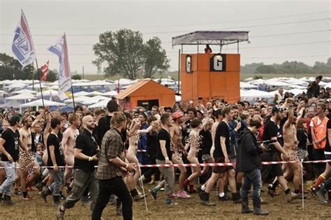 roskilde naked run|Roskilde Naked Run 2010